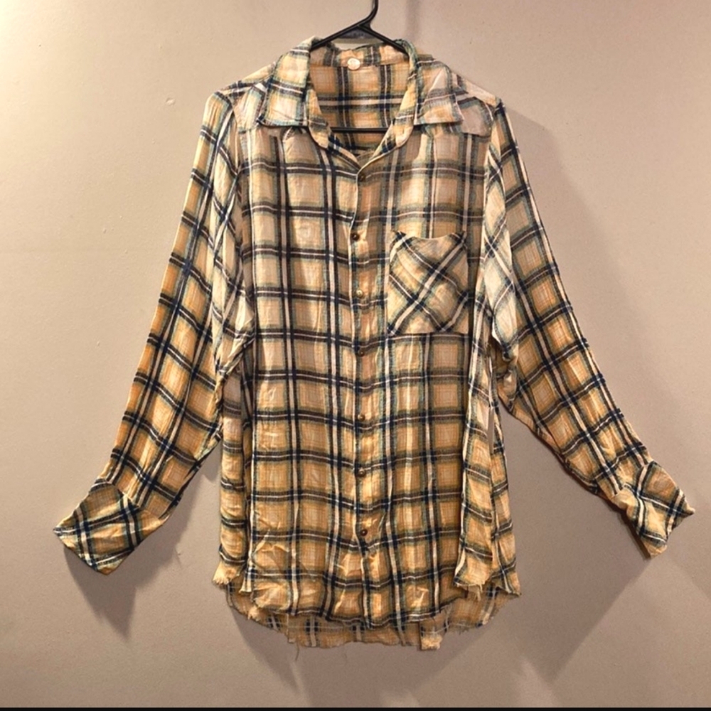 EUC🔹️Med Free People Hand Dyed Oversized Button-down